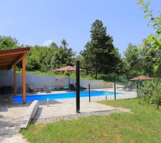 Family friendly apartments with a swimming pool Grabovac, Plitvice - 17532