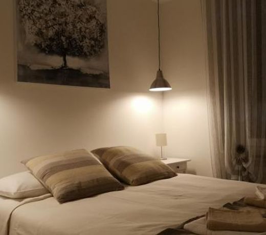 Julia apartment
