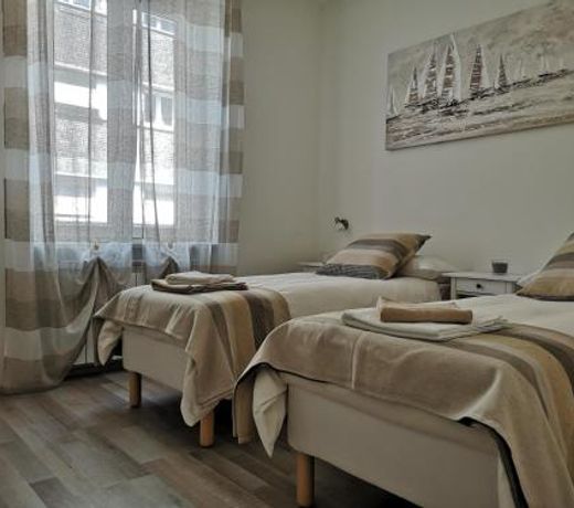 Julia apartment