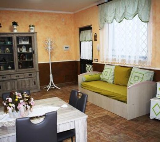 A CASA DI SARA