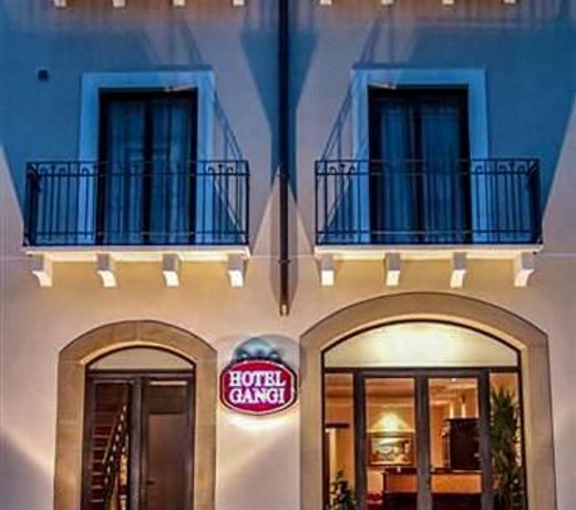 Hotel Gangi