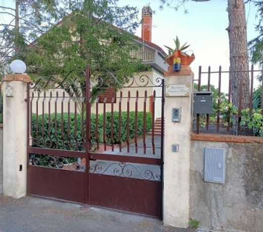 CASA VACANZE FRANCESCO E TANINA