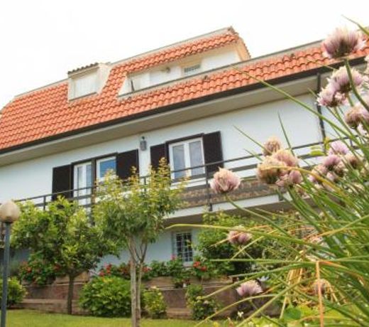 A CASA DI IOLE