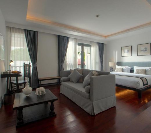 Souphattra Hotel