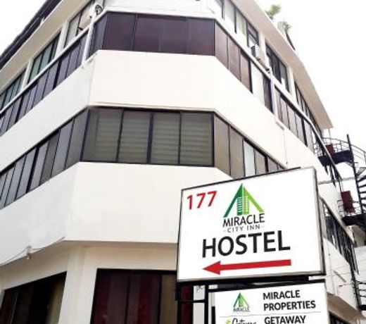 Miracle Colombo City Hostel