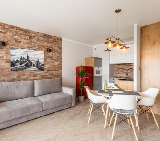 B&W Luxurious Apartment in the center of Wroclaw