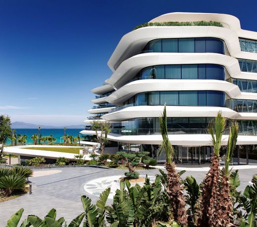 Reges, a Luxury Collection Resort & Spa, Cesme