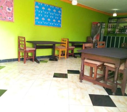 Sipi Traveller's Lodge