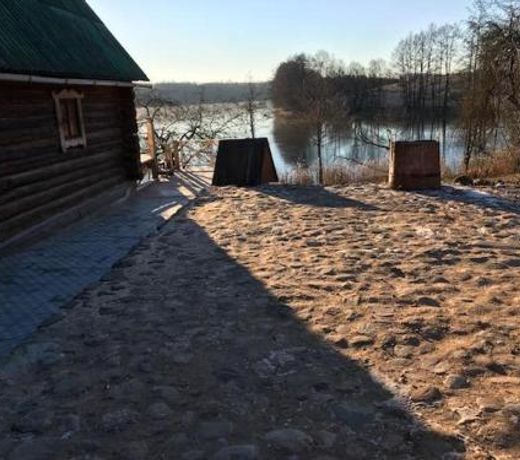 KRAI ZEMLI Simonki