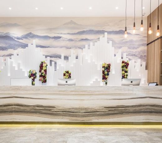 Atour Hotel Heyuan Wanlong