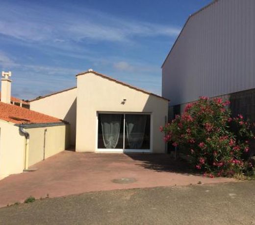 Maisons de vacances Ã  Curzon
