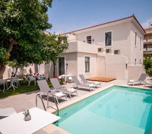 Epavli Boutique Hotel