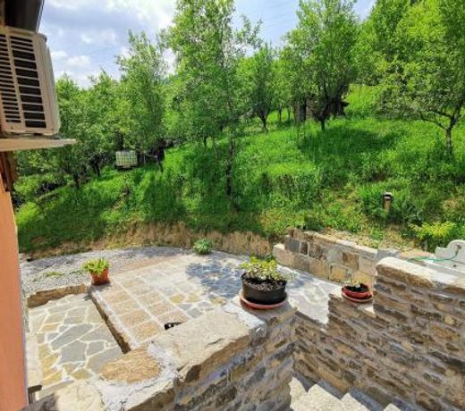Casa Mira - Two Bedroom Holiday Home with Pool