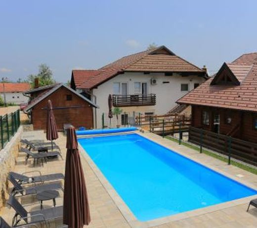 Apartments and rooms with a swimming pool Grabovac, Plitvice - 17514