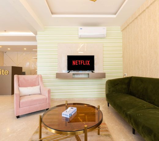StayBird - B Suite, Kharadi