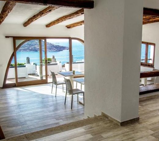 Villa Elena B&B experience