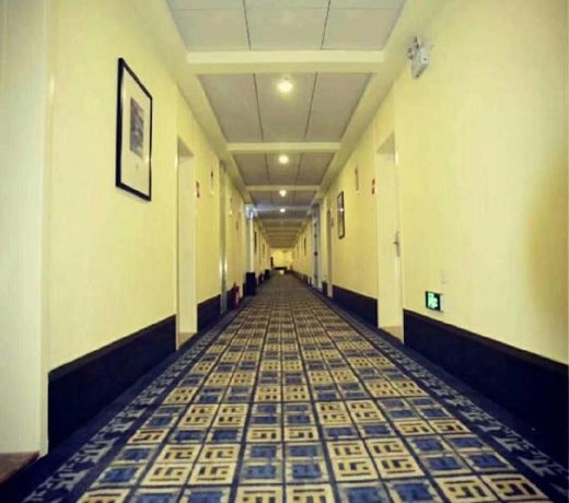 PAI HotelsÂ·Kaifeng Gulou Square Center