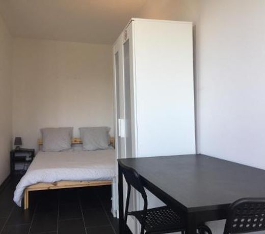 Studio confortable proche de Paris