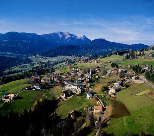 Laugen CafÃ¨, Pizza, B&B