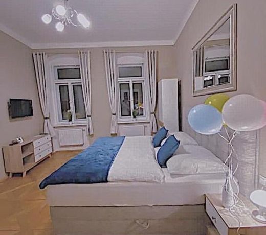 Apartment Vertigo