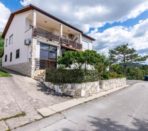 Apartments with a parking space Buzet, Central Istria - Sredisnja Istra - 17562
