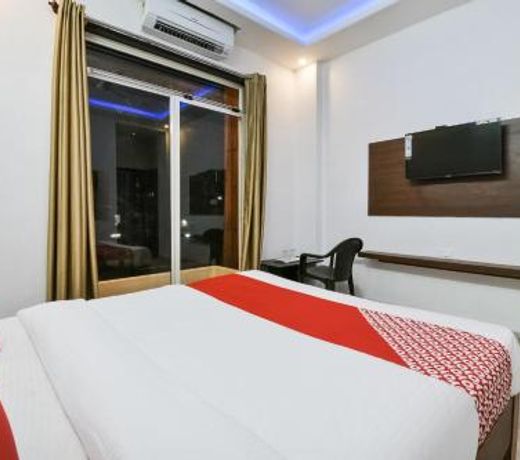 Hotel The Royal Palace