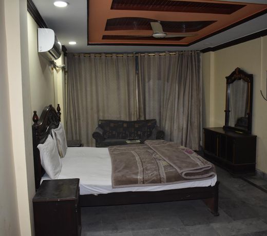 Hotel Khursheed Palace (Faizabad )