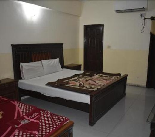 Hotel Khursheed Palace (Faizabad )
