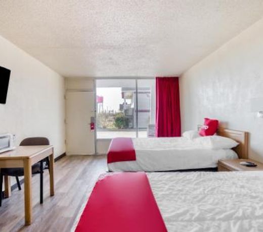 OYO Hotel Waco University Area I-35