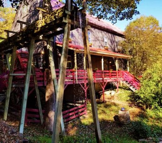 Osceola Mill Dining & Lodging