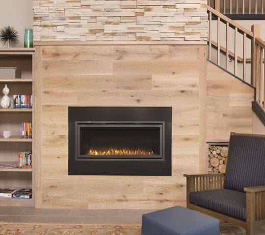 Country Inn & Suites by Radisson, Detroit Lakes, MN