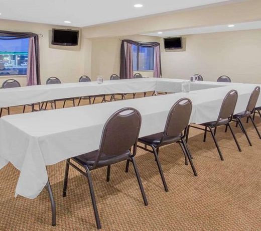 Days Inn Portage