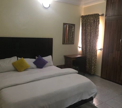 City Travels Inn