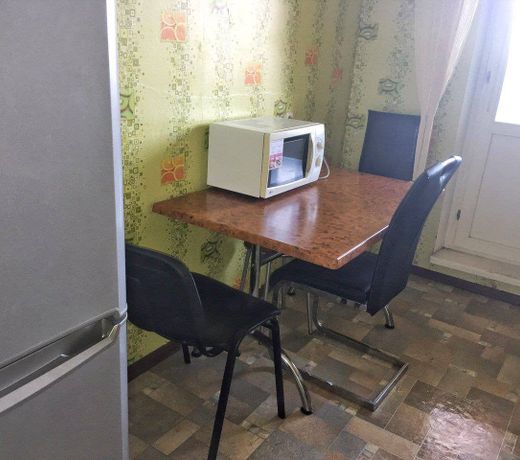 Ekonom klass, 7 minut do centra