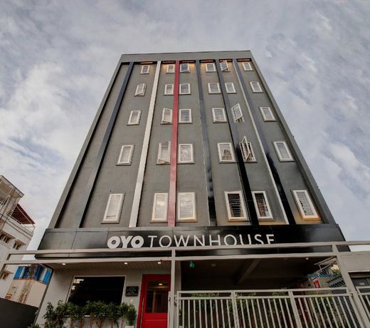 OYO Townhouse 149 Siri Residency Hebbal