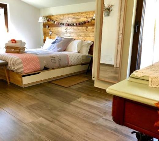 Peperosa in collina B&B