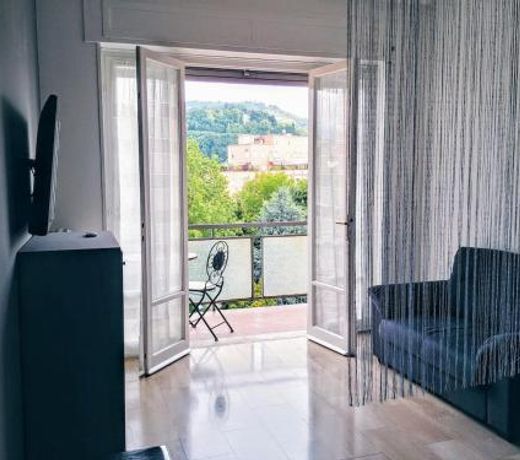 Appartamento con terrazzo zona ospedale civile