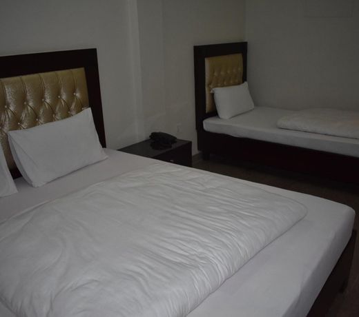 Hotel Sky INN