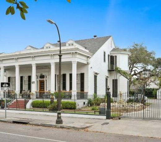 Ashton's Bed and Breakfast