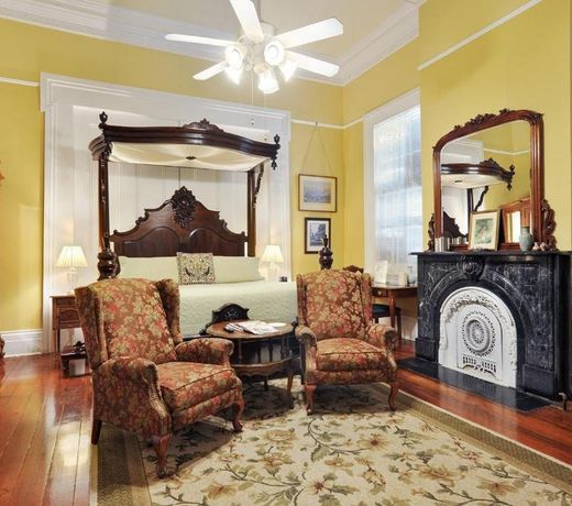 Ashton's Bed and Breakfast