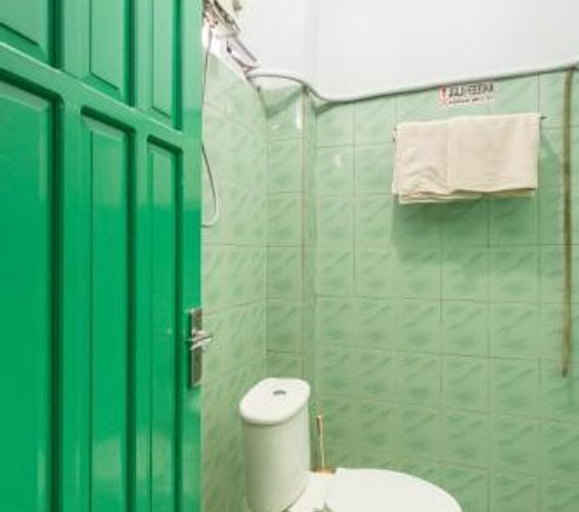 OYO 754 Nur Aziziah Guest House Syariah