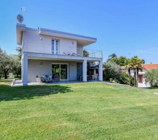 Casa Linda