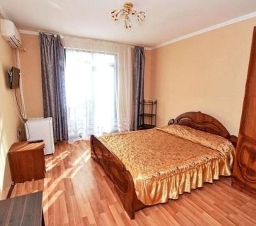 Svetliy Guest House