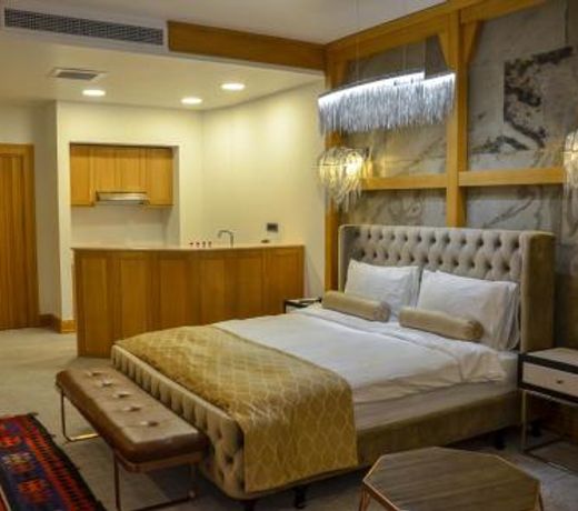 Shirvanshah Hotel