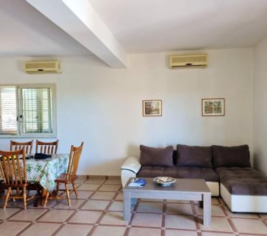 3 bedrooms villa with private pool and wifi at Caccamo 9 km away from the beach