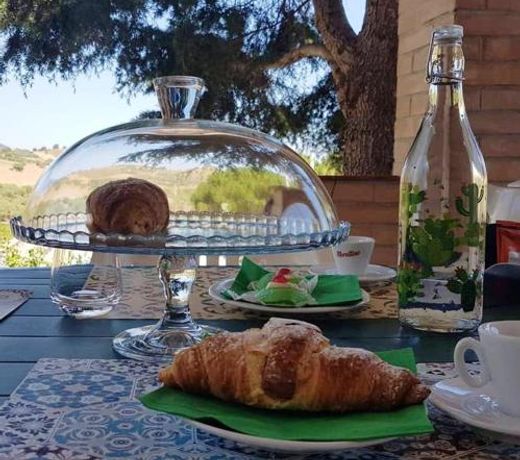 3 bedrooms villa with private pool and wifi at Caccamo 9 km away from the beach