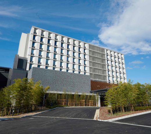 HOTEL CLAD