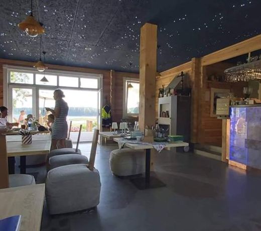 North Lake Villa Rooms