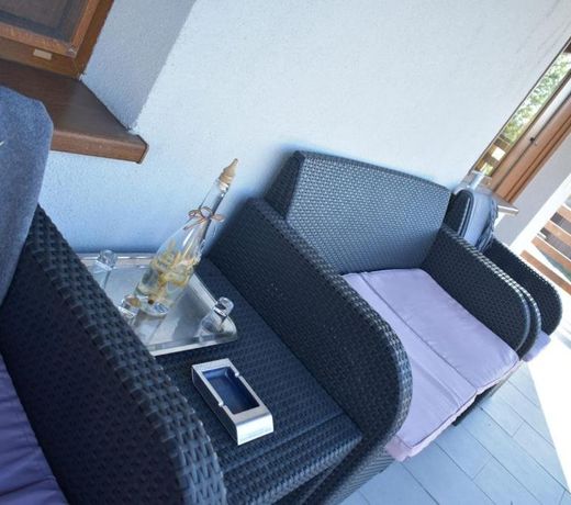 BBS Residence