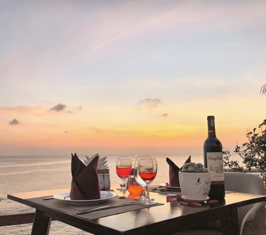 Ly Son Pearl Island Hotel & Resort
